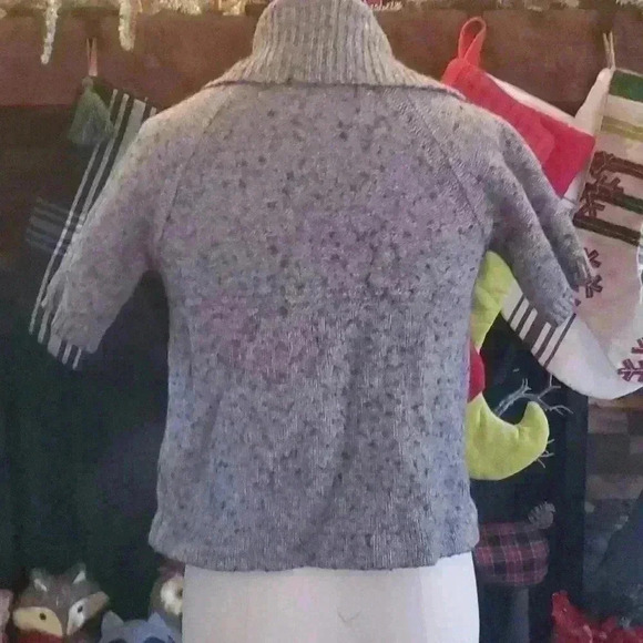 Crop sweater cardigan - Picture 2 of 2